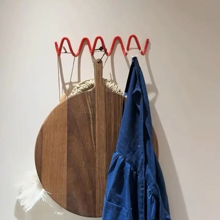 Perchero ondulado pared